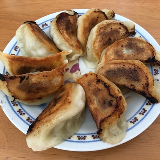 簡単☆美味しい冷凍餃子の焼き方